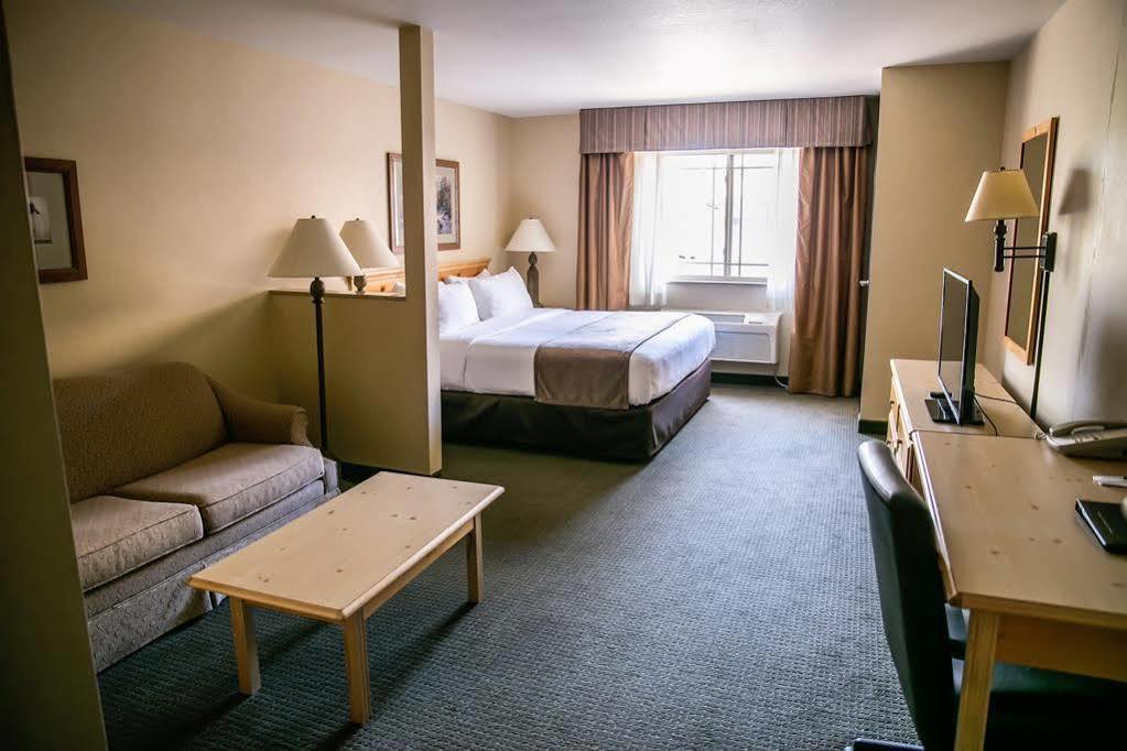 Thumper Pond Resort Ottertail Exterior photo